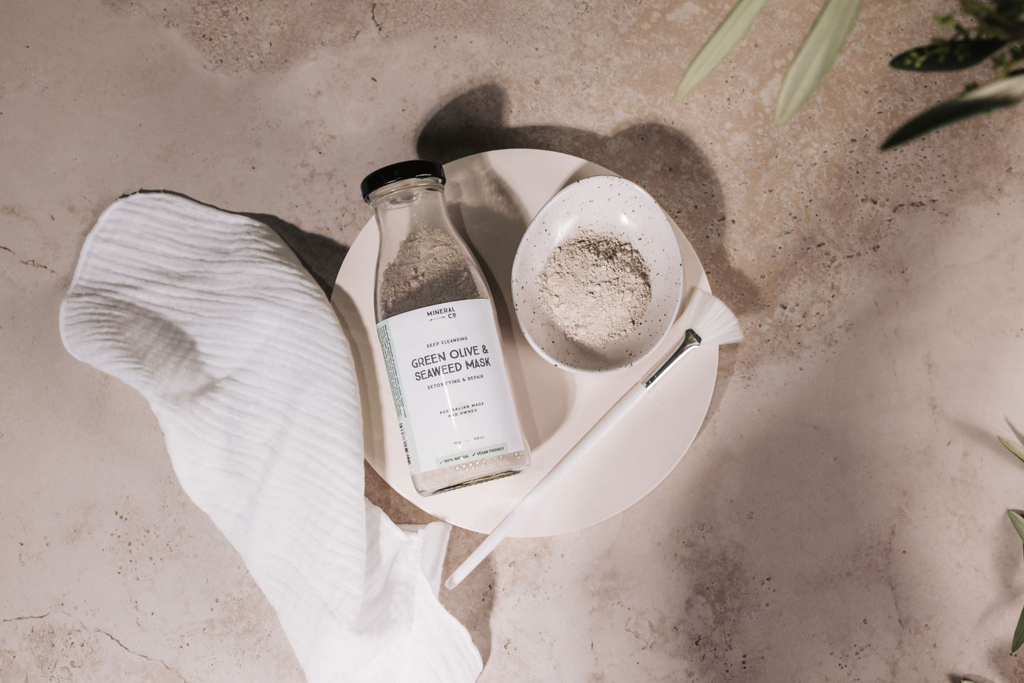Bottle of Powdered Green olive and seaweed mask